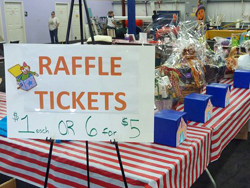 Fun at the 11th Annual B.O.N.E.S. Beagle Bash!