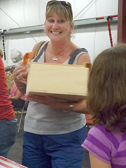 Fun at the 11th Annual B.O.N.E.S. Beagle Bash!